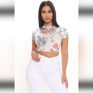 Fashion nova Romantic Encounter crop top
